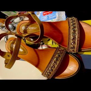 Slightly Wedged shoe